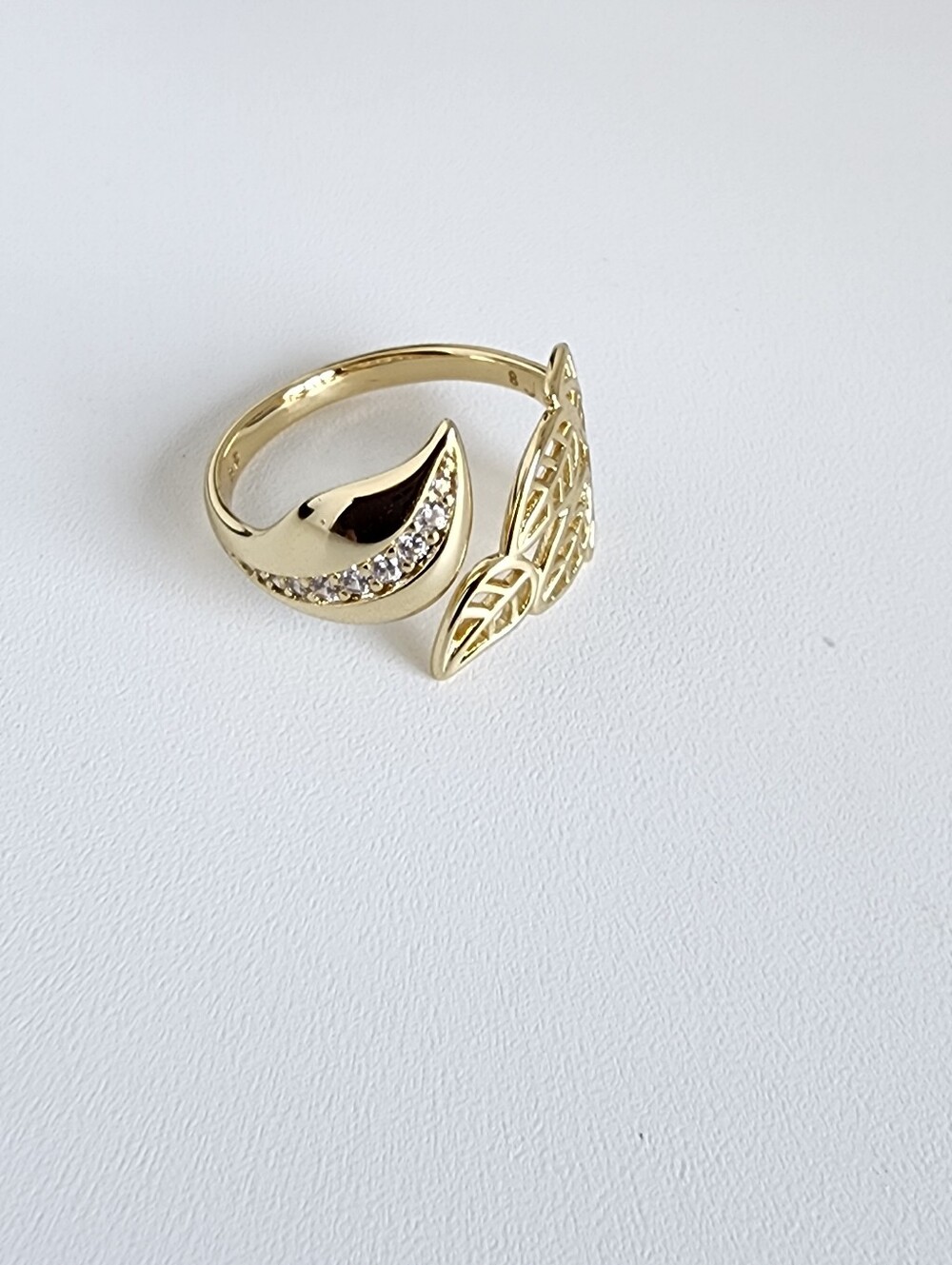 Gold Leaf Open Ring Zirconia Adjustable Size 8 Statement Ring - Picture 6 of 6